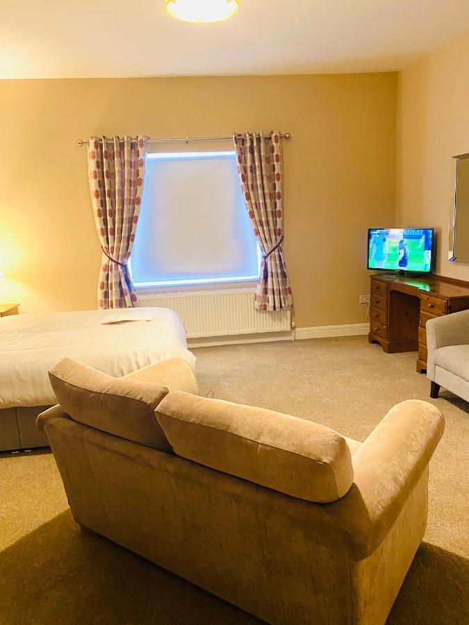Seven Oaks B&B Ballyhaunis Extérieur photo